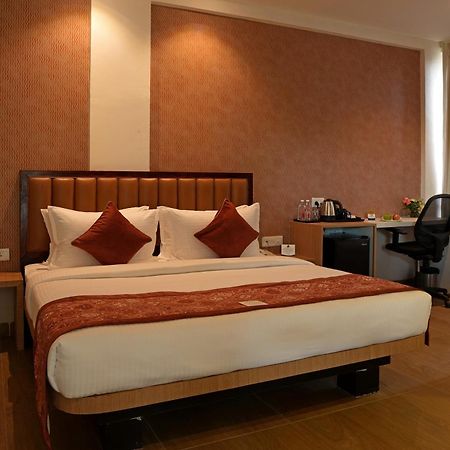 Regenta Inn Devanahalli Bangalore, Airport Road Extérieur photo